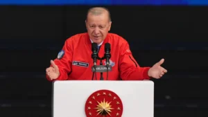 cumhurbaskani-erdogan-teknofestte-konustu-turkiyenin-gelecegi-emin-ellerde-YuxUAmSq